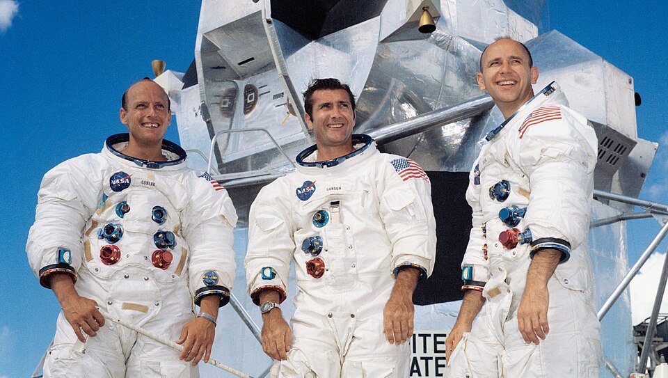 Apollo 12 launch operations photography
