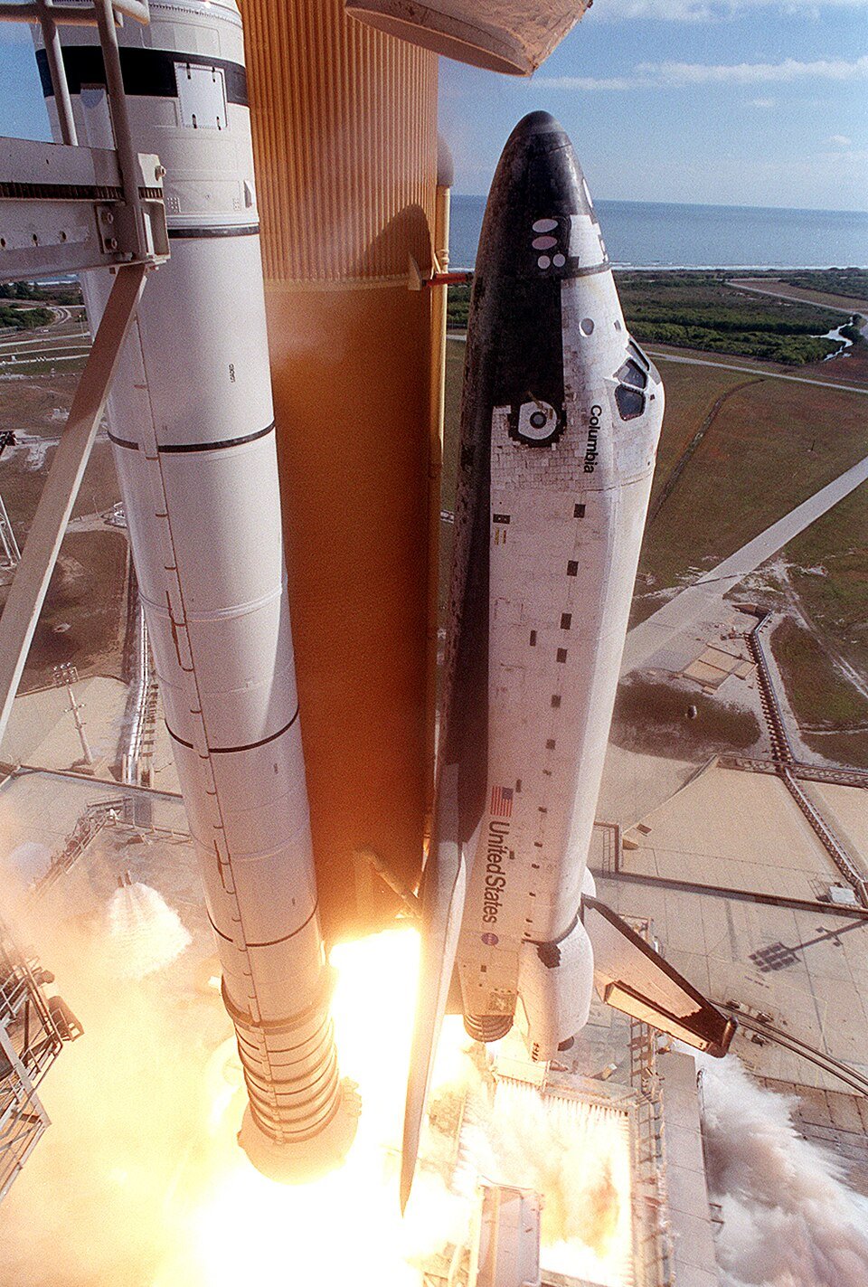 STS-107 launch operations photography