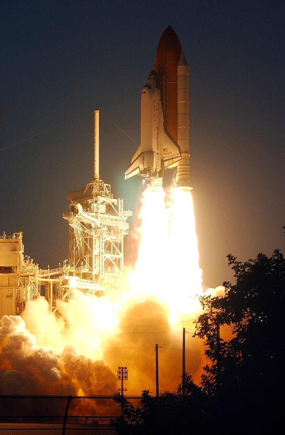 STS-108 launch operations photography