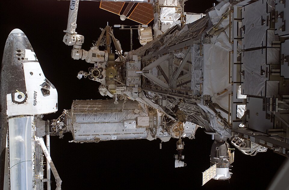 STS-115 launch operations photography