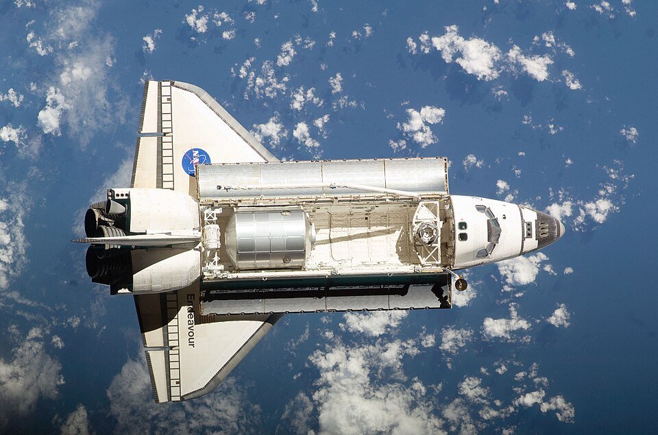 STS-126 launch operations photography