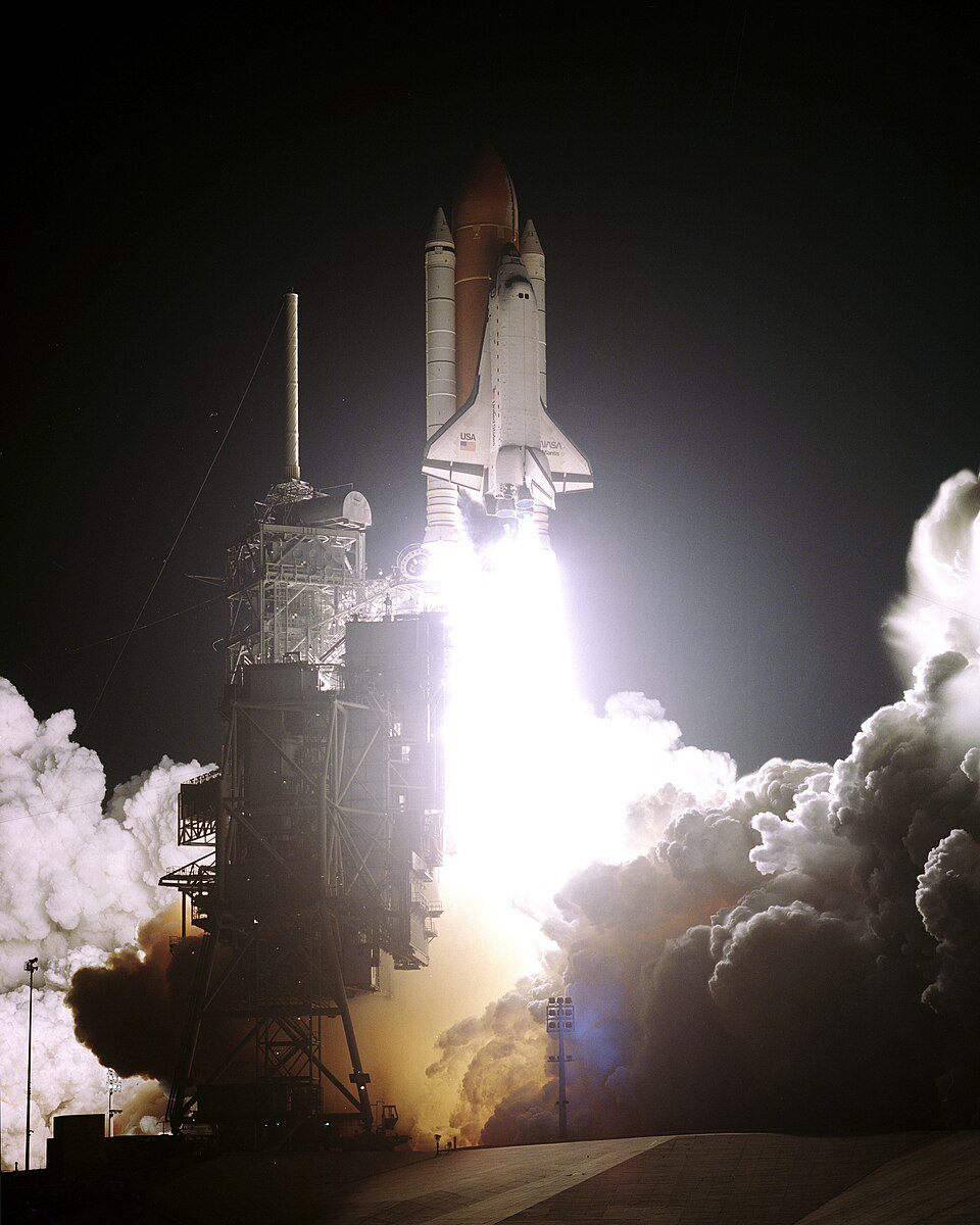 STS-76 launch operations photography