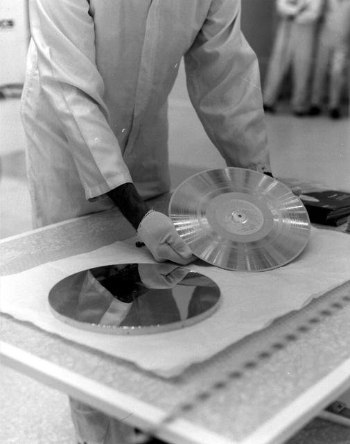 Voyager: Preparing the Golden Record