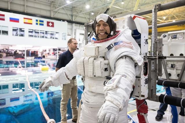 NASA astronaut Chris Williams participates in spacewalk training